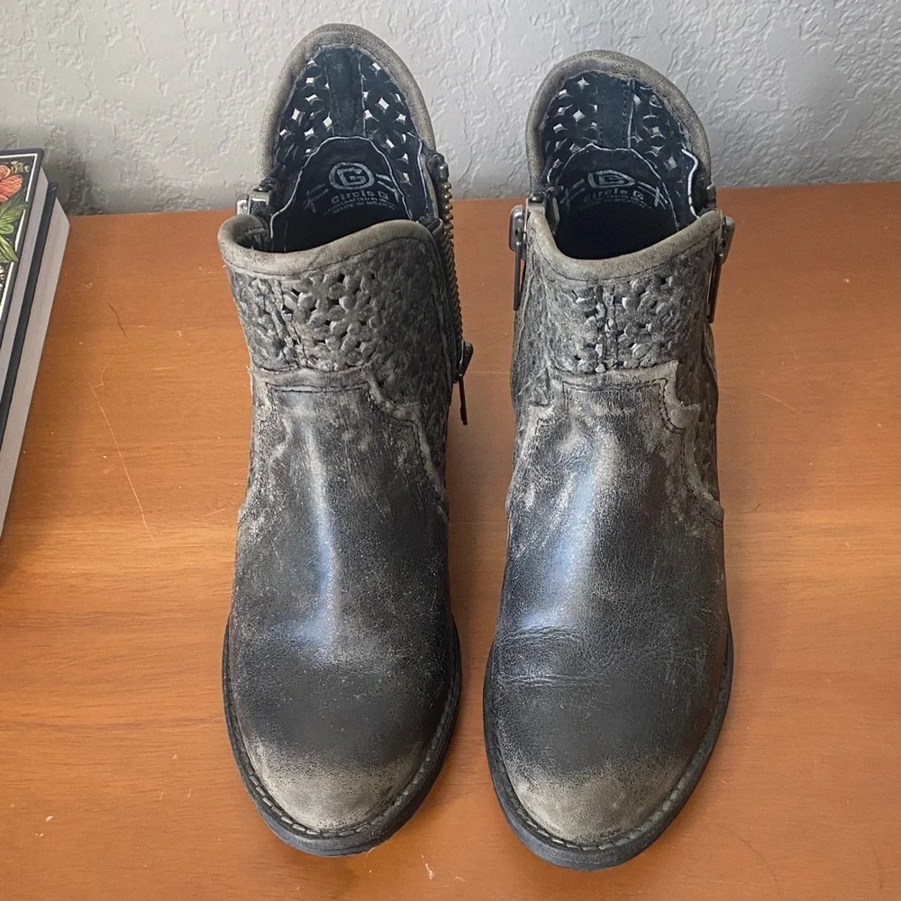 Circle G Distressed Black Woven Cutout Ankle Boots - Picture 5 of 10